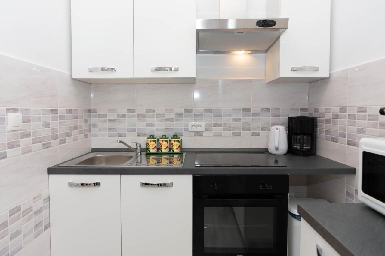 Apartment Ana Пула Экстерьер фото