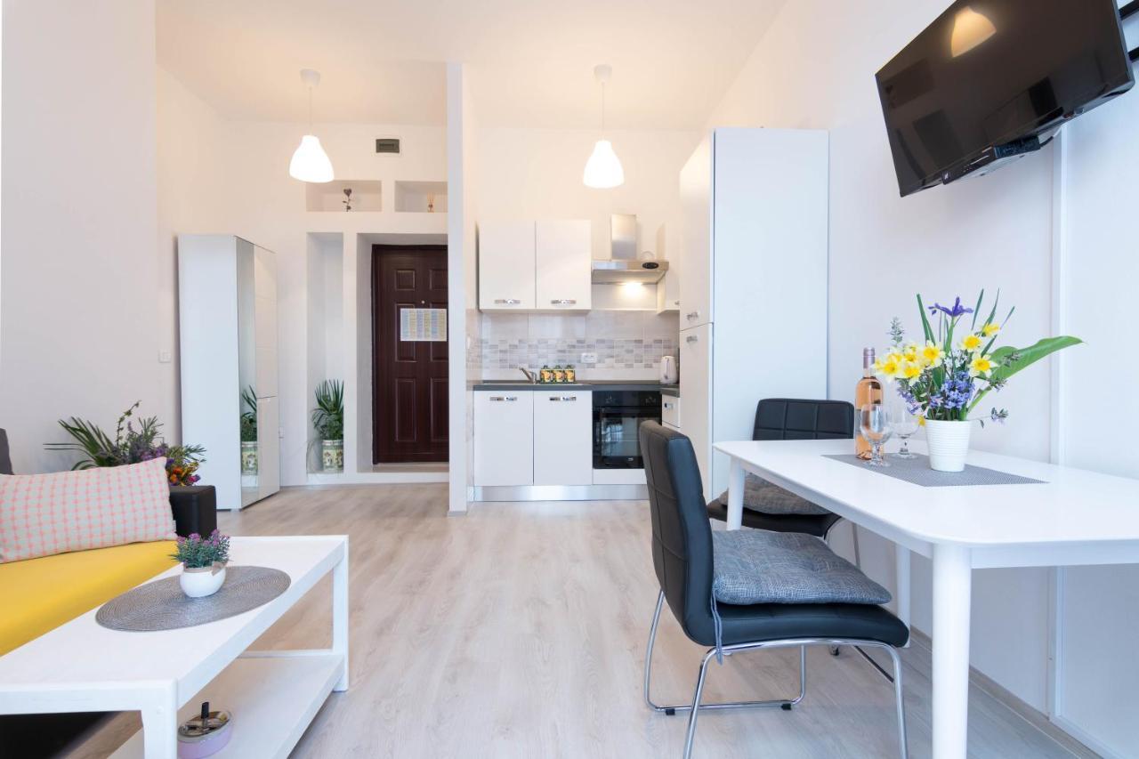 Apartment Ana Пула Экстерьер фото